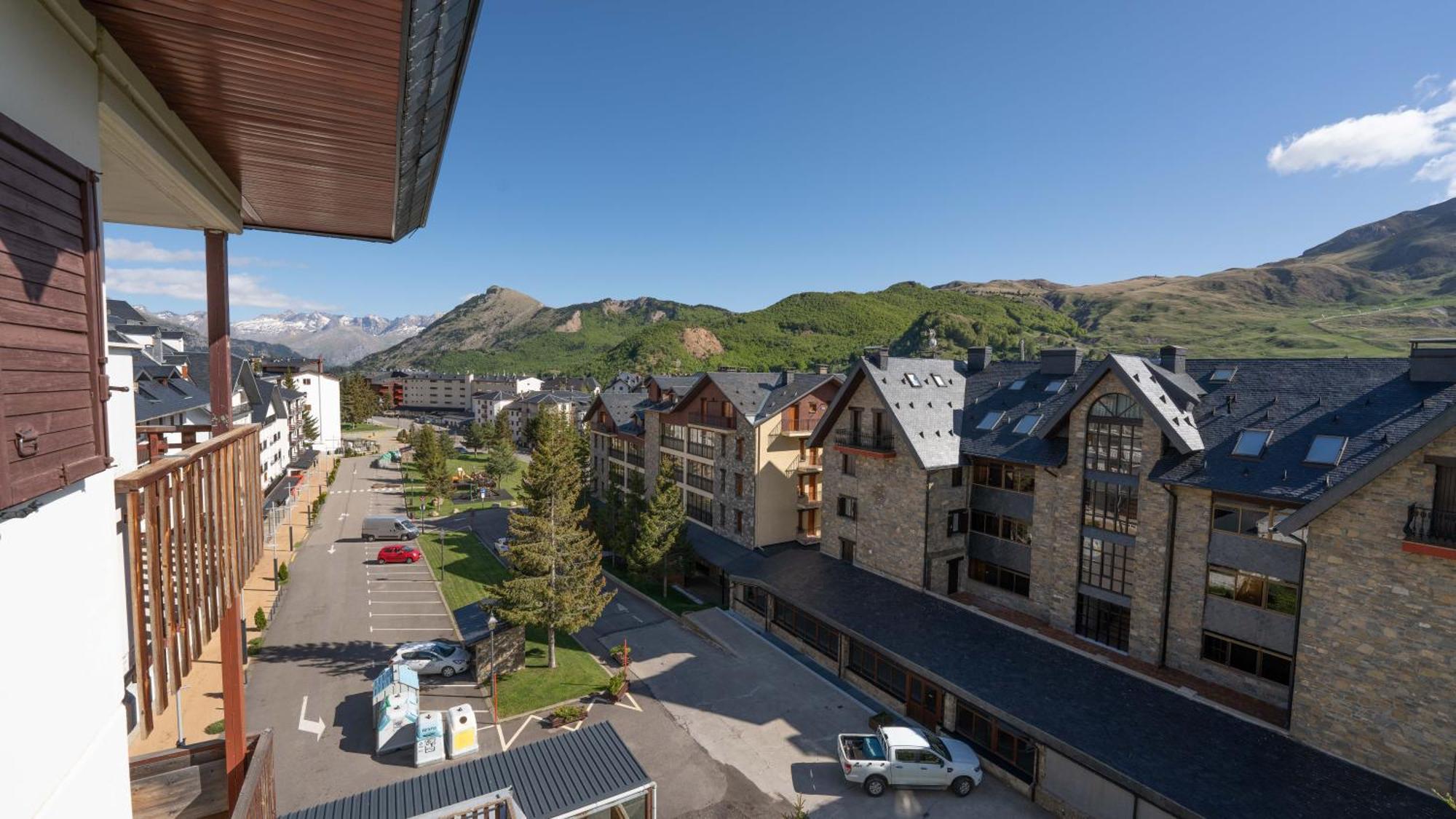 Apartamentos Formigal Eksteriør bilde